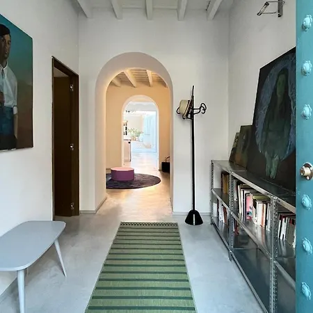 Διαμέρισμα Design & Art, Patio With Orange Tree, Near Seville *